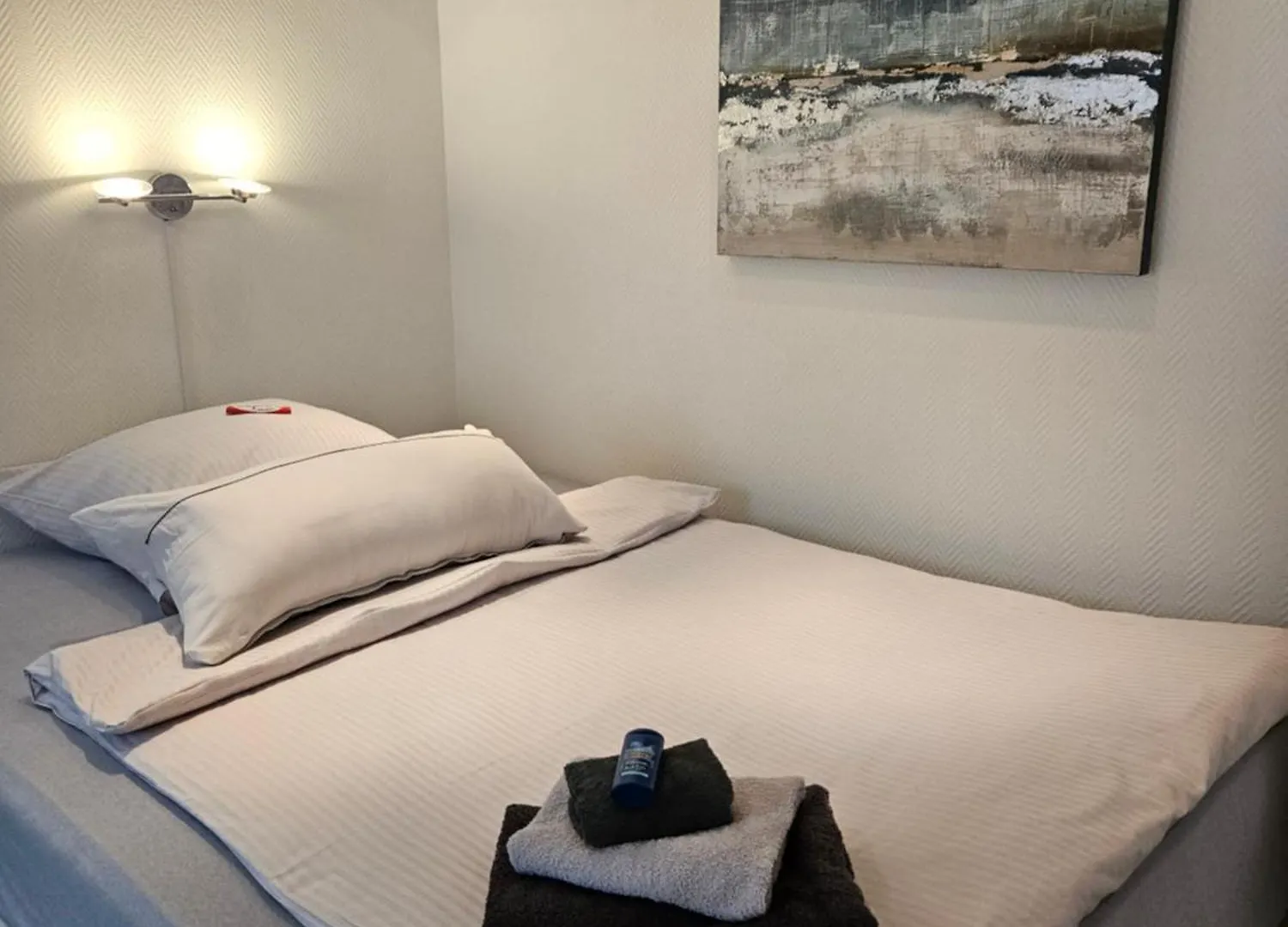 Apartment Standardzimmer Nahe Messe Und Airport Dusseldorf