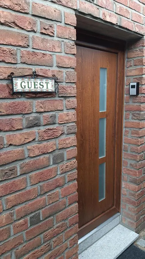 Standardzimmer nahe Messe und Airport Düsseldorf Apartment